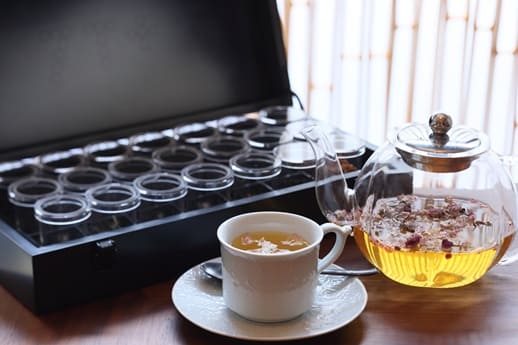Banyan Tree Higashiyama Kyoto Cherry Blossom Afternoon Tea